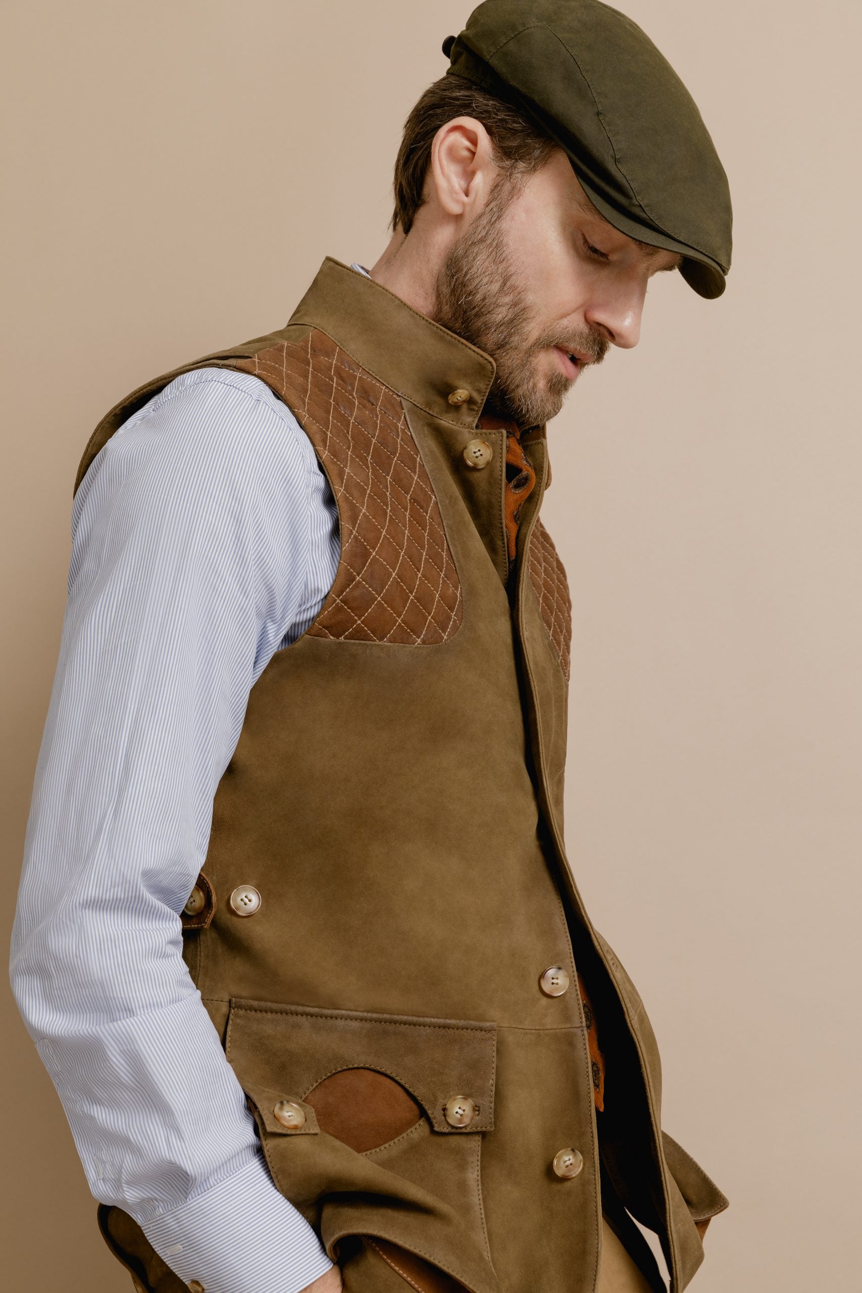 Vaxad Jaktväst i Mocka - Coloniaire Shooter