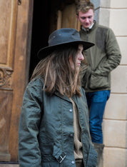 Caledonia - Vaxad Indiana Hatt för Dam och Herr