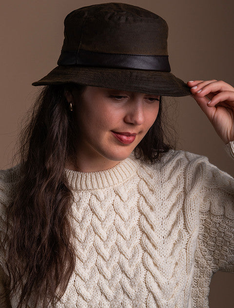 Macreddin Wax Bucket Hat - Olive