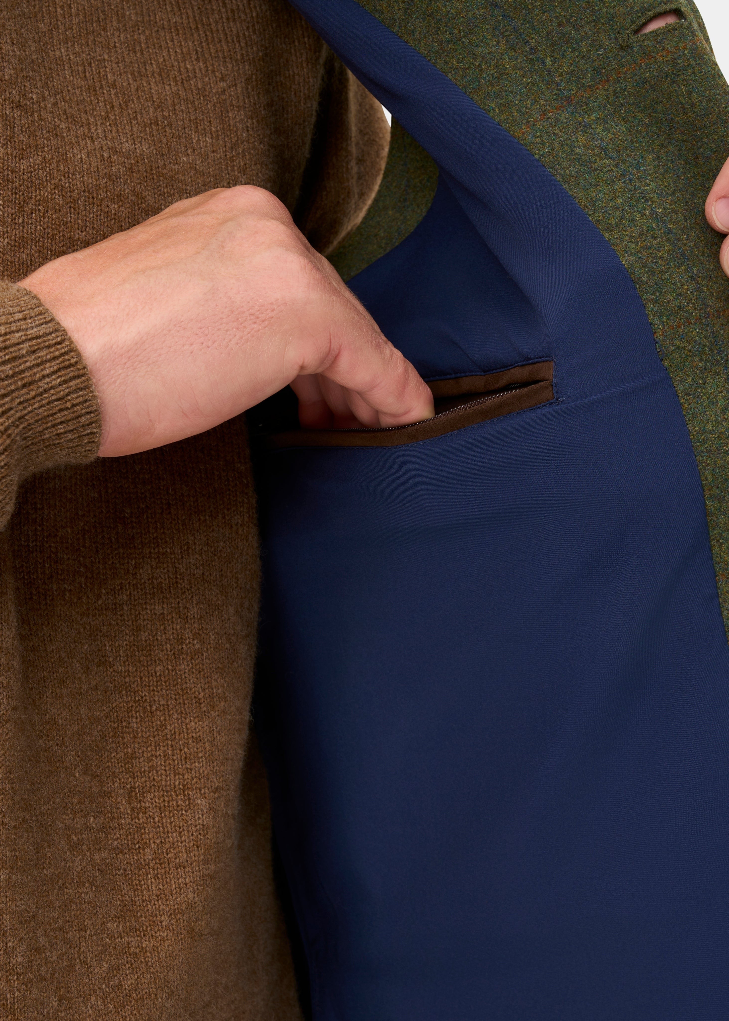 Alan Paine Combrook Jaktväst i Tweed - Mariner – detalj av innerficka
