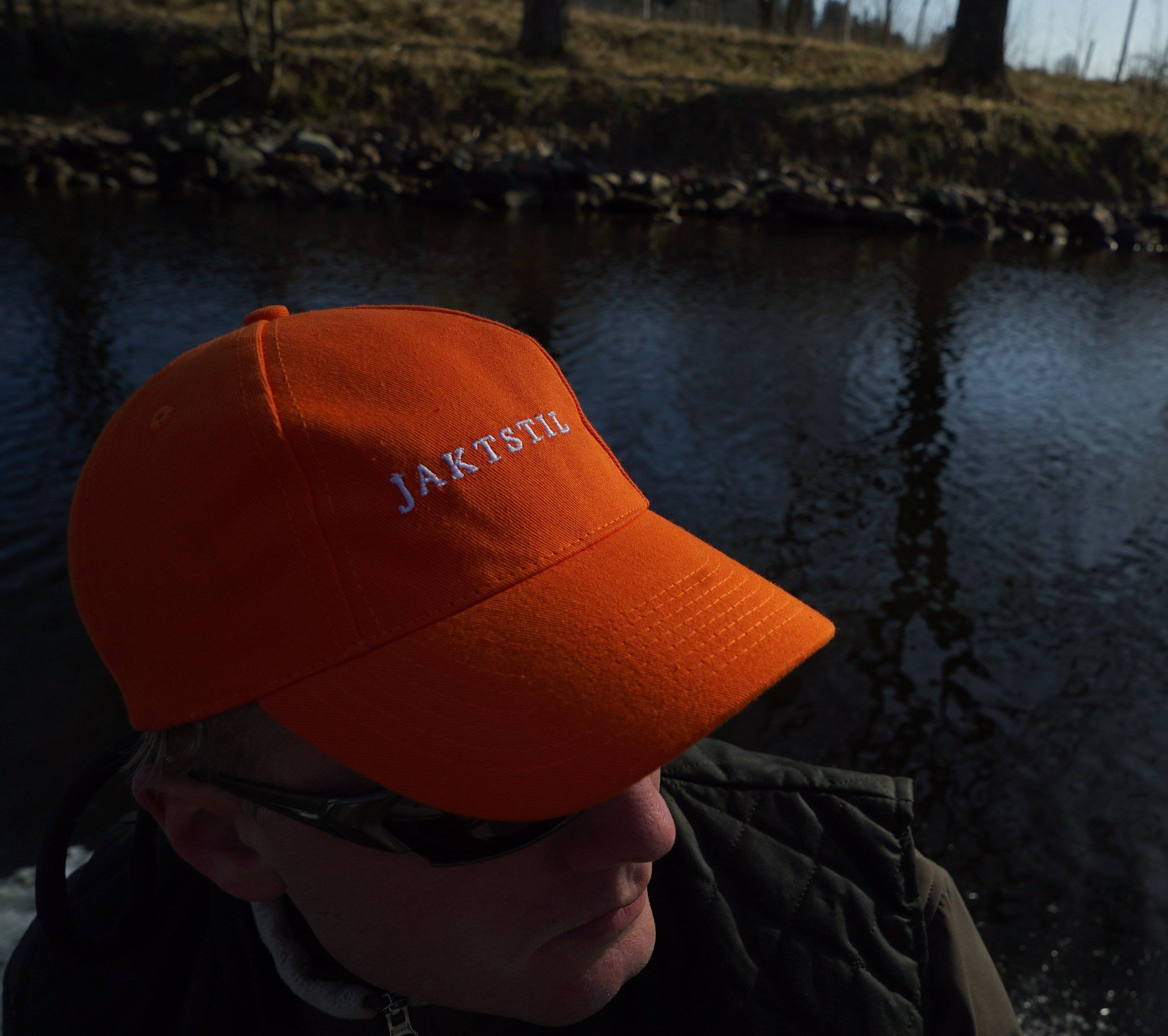 Orange Jaktkeps - Jaktstil
