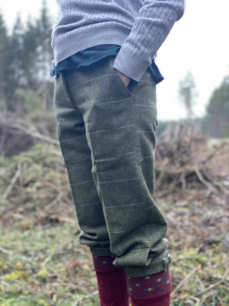Lauder Grå - Kabelstickad Tröja - Hoggs of Fife