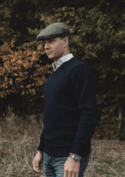 V-ringad Tröja i Lammull - Mörkblå - Jaktstil.se