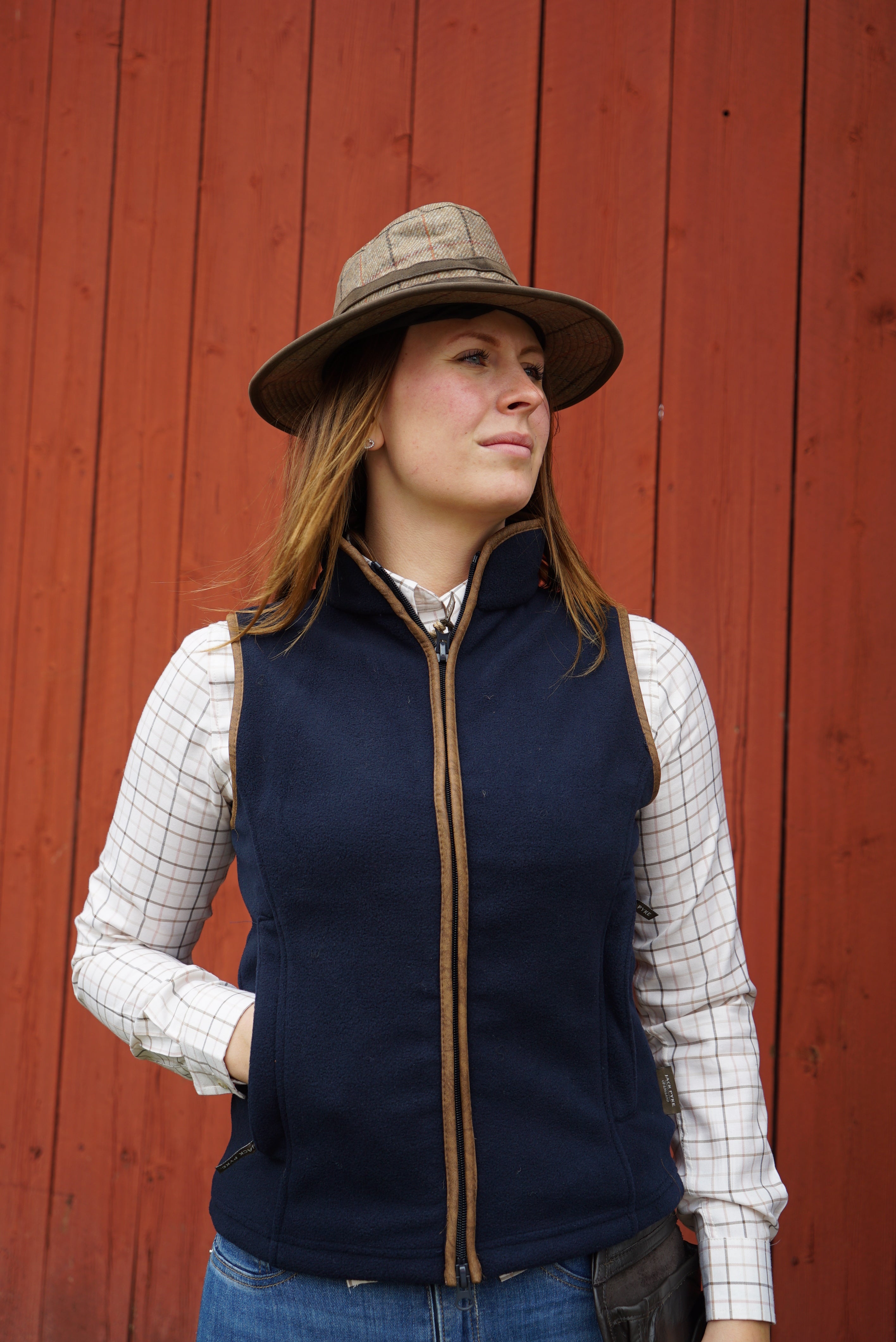 Stylish hunting shirt for women